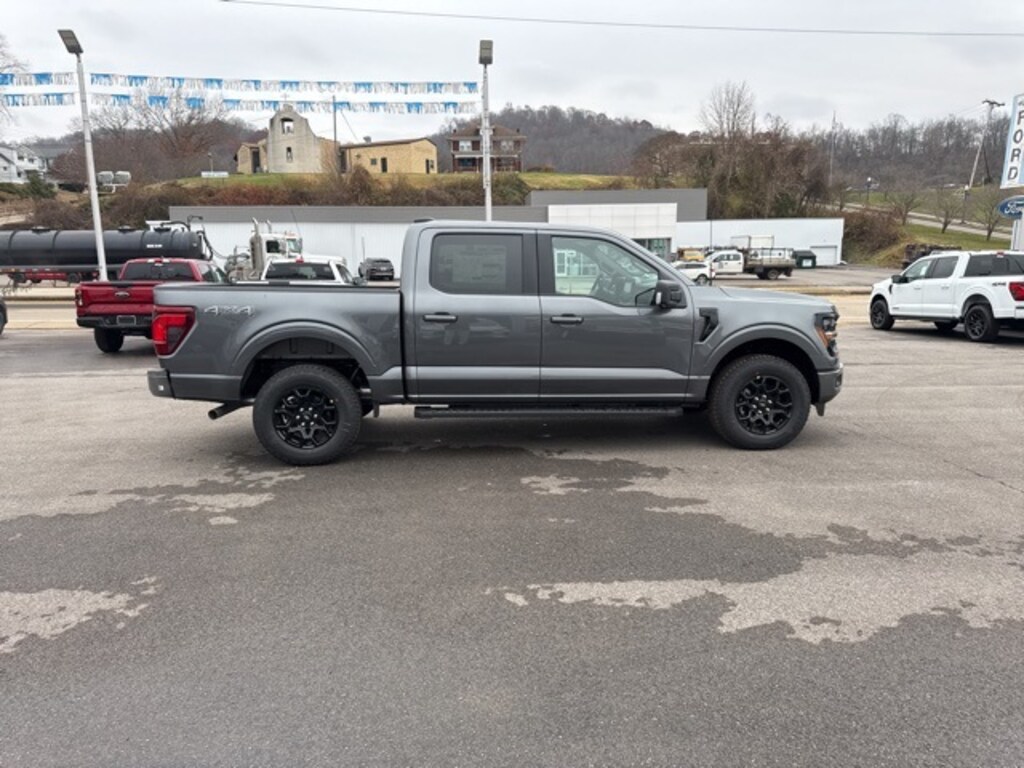 New 2025 Ford F-150 XLT Truck SuperCrew Cab