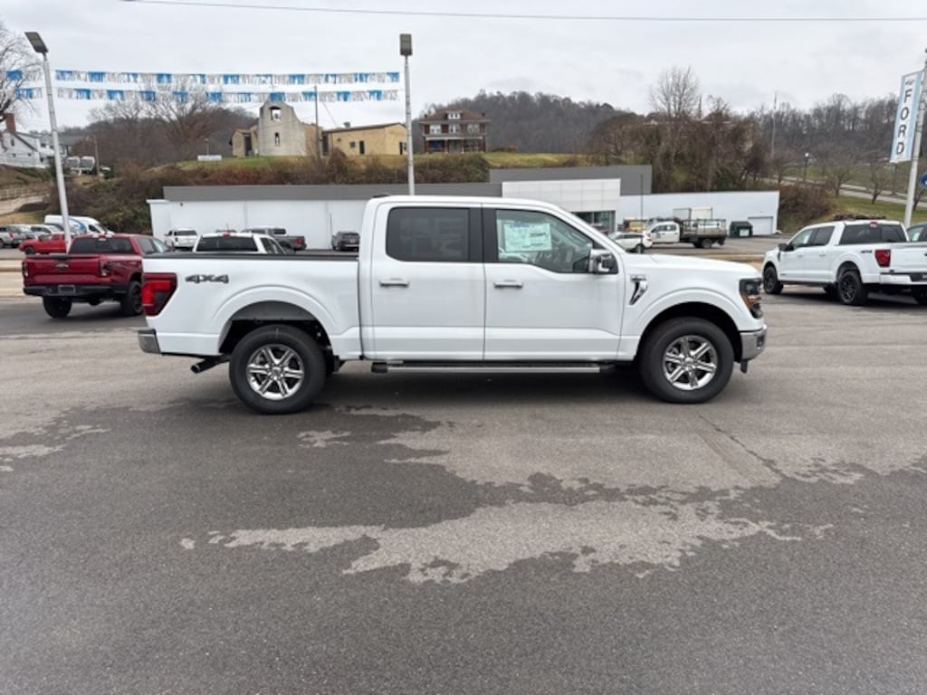 New 2025 Ford F-150 XLT Truck SuperCrew Cab