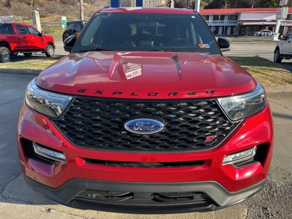 Used 2024 Ford Explorer ST SUV