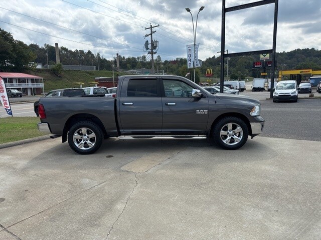 2016 Ram 1500 Big Horn photo 2