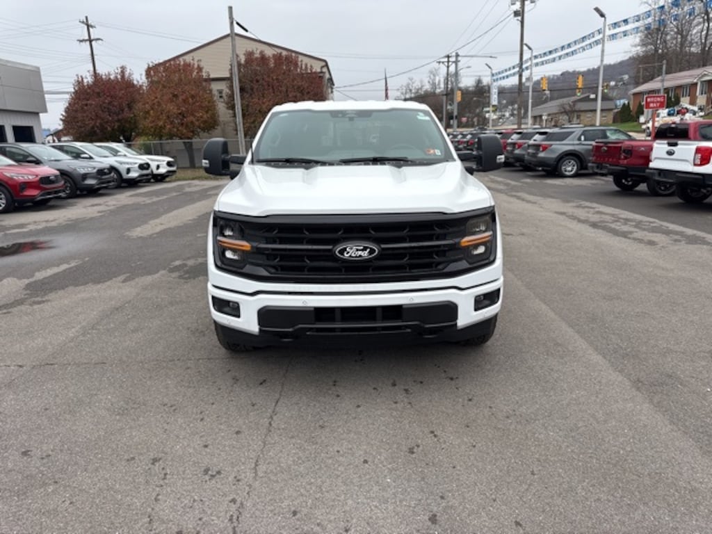 New 2025 Ford F-150 XLT Truck SuperCrew Cab