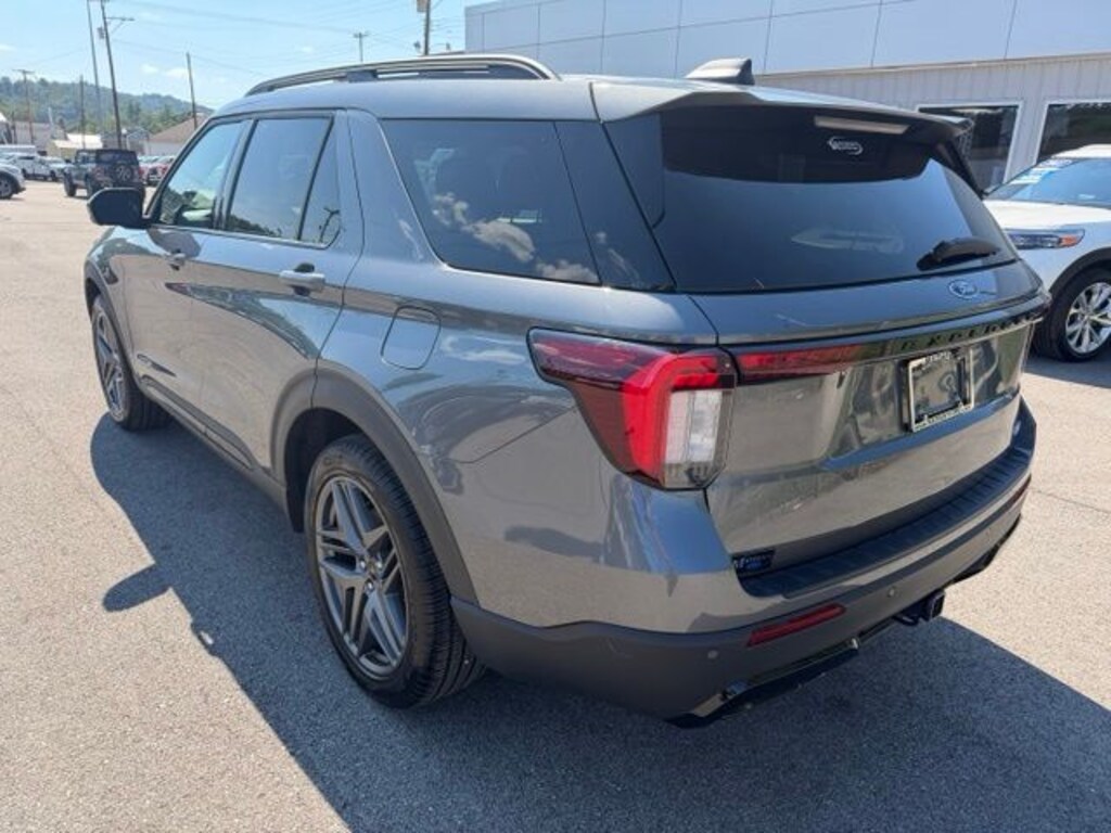 Used 2026 Ford Explorer ST-Line SUV