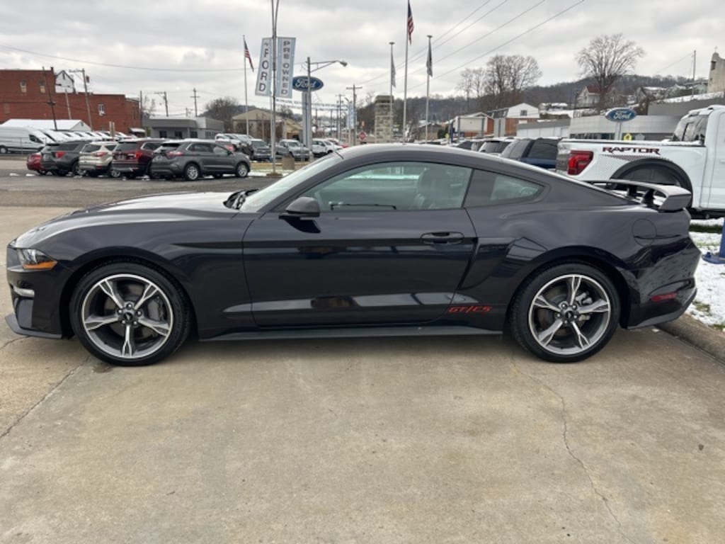 Used 2022 Ford Mustang Coupe