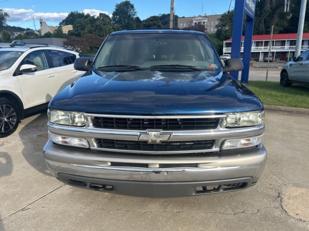 Used 2000 Chevrolet Suburban 1500  SUV