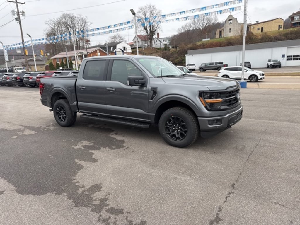New 2025 Ford F-150 XLT Truck SuperCrew Cab