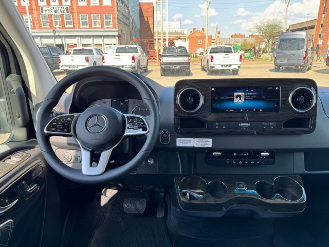 2024 Mercedes-Benz Sprinter Cargo Van Base - Photo 12
