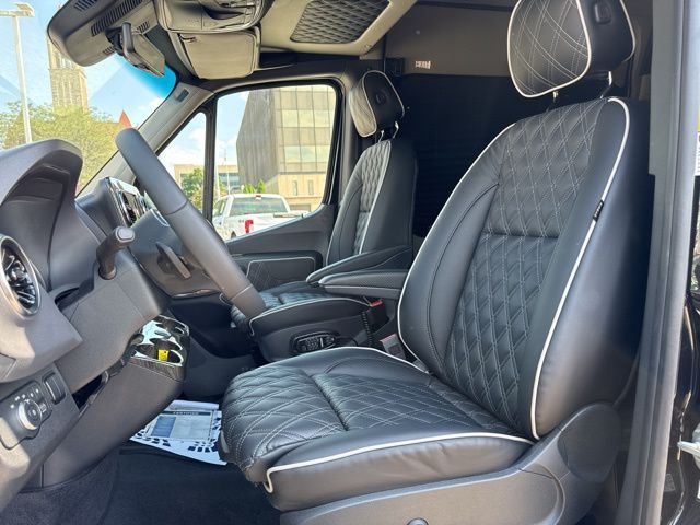 2024 Mercedes-Benz Sprinter Cargo Van Base - Photo 10