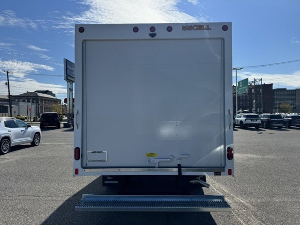 New 2025 GMC Savana Cutaway 3500 1WT Cutaway Van