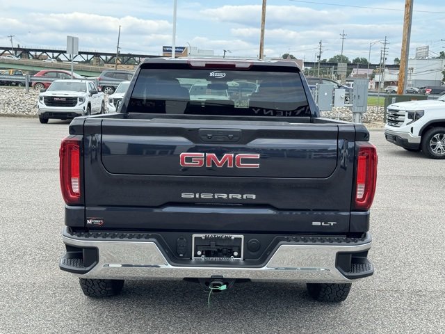 2024 Gmc Sierra 1500 SLT photo 4