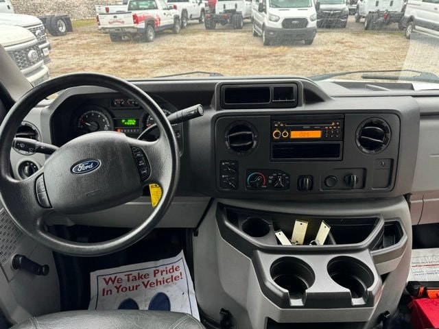 2019 Ford E-Series Cutaway Base - Photo 14
