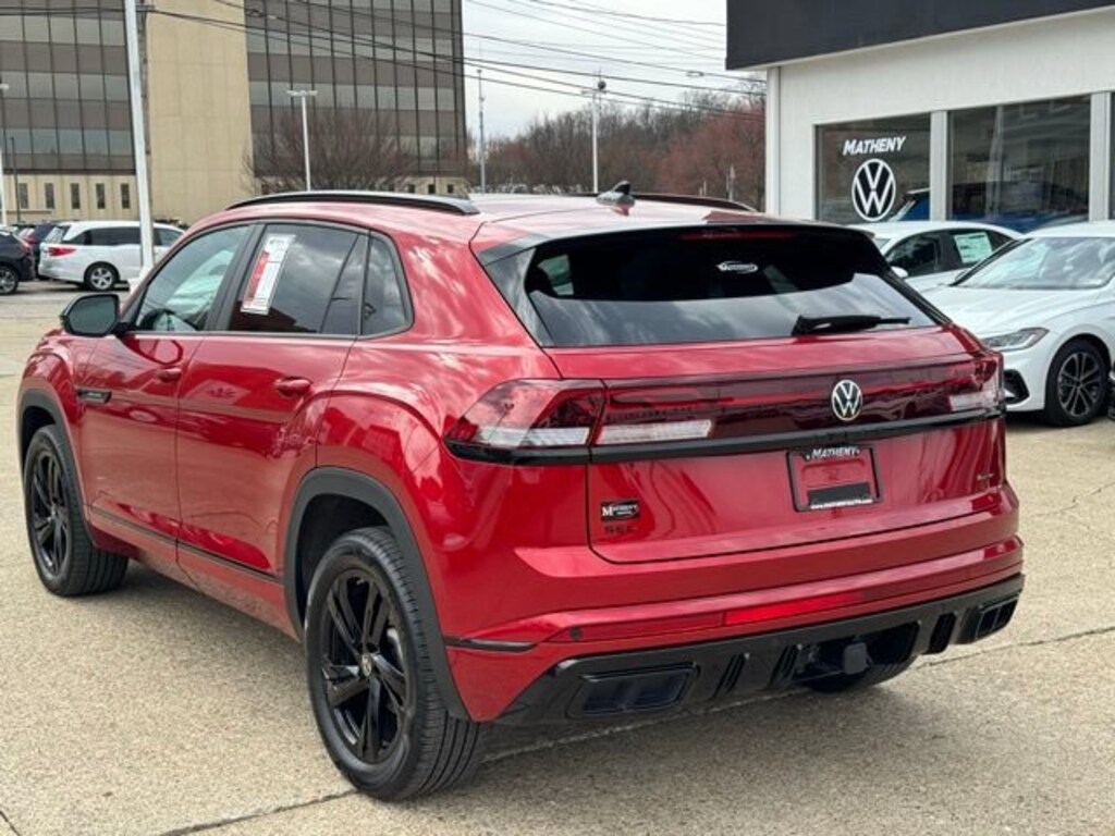 Used 2025 Volkswagen Atlas Cross Sport 2.0T SEL R-Line Black