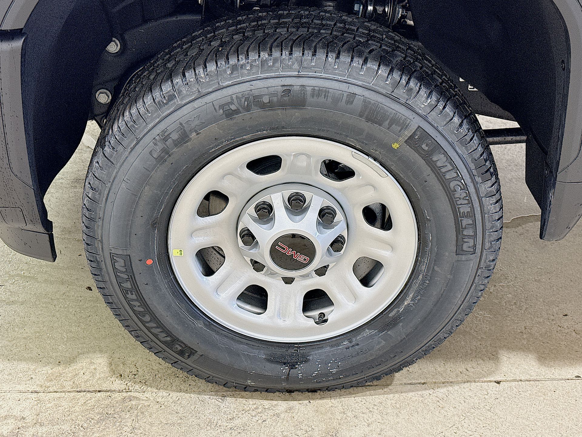 2026 GMC Sierra 3500HD Pro - Photo 28