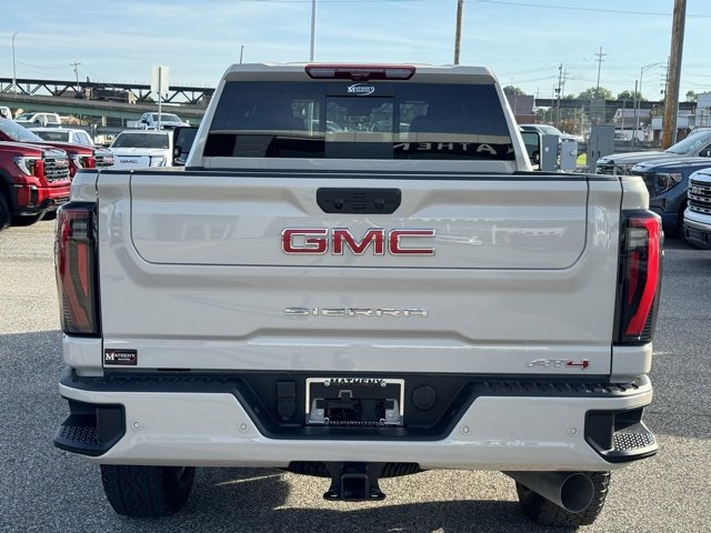 2026 Gmc Sierra 2500 HD AT4 photo 4