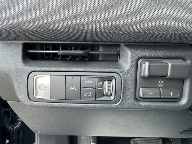 2026 GMC Sierra EV Elevation - Photo 20