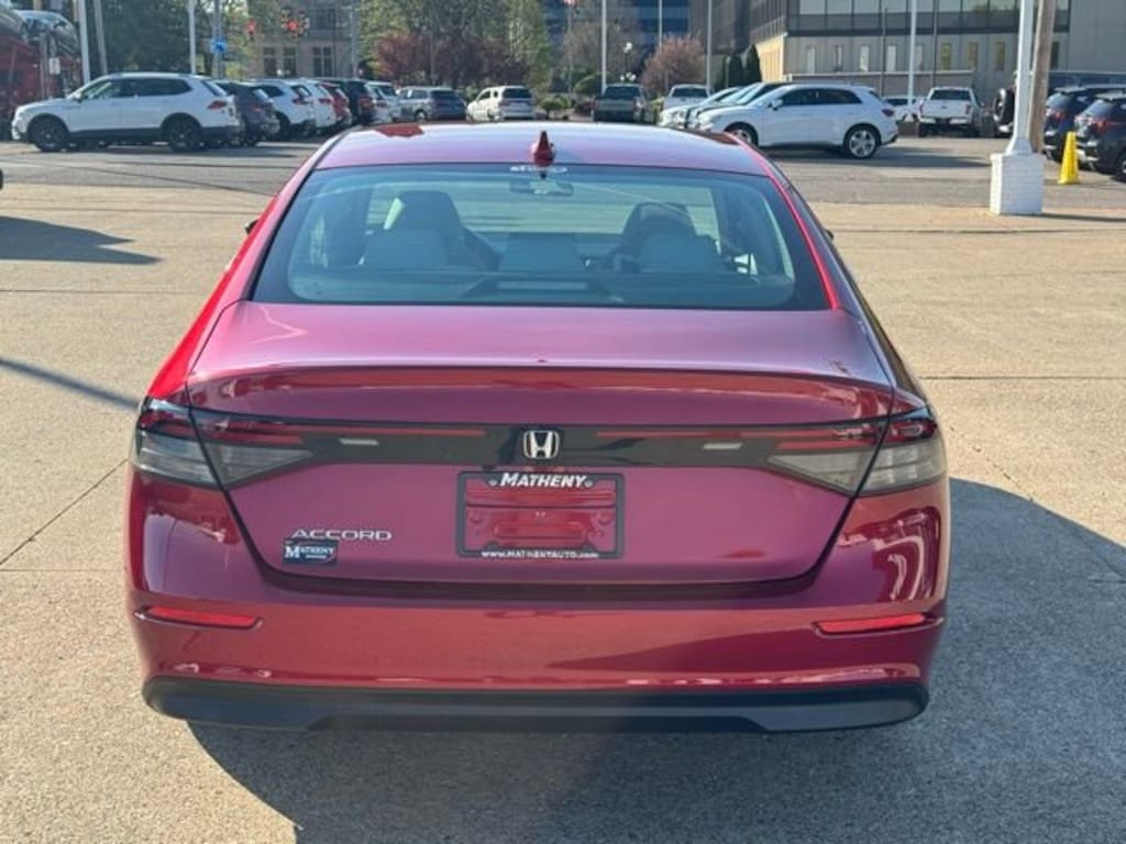 Used 2024 Honda Accord Sedan EX