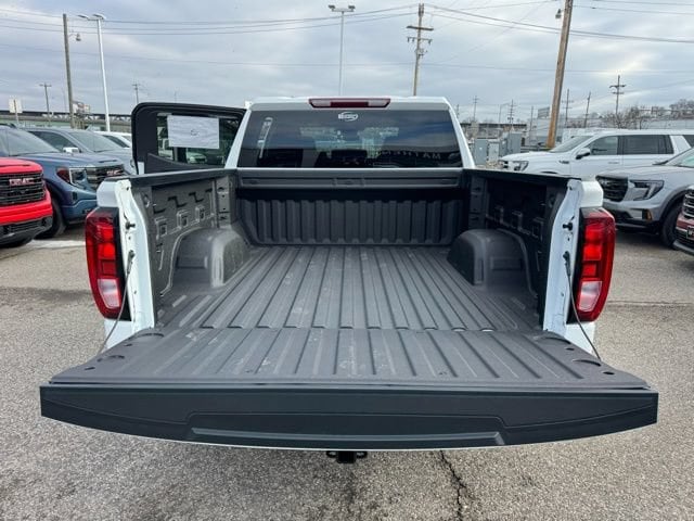 2026 GMC Sierra 1500 Pro - Photo 10