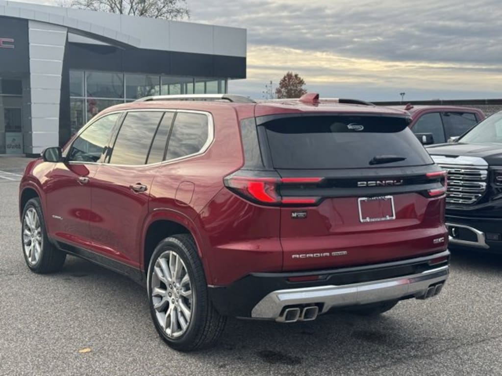 New 2026 GMC Acadia Denali SUV