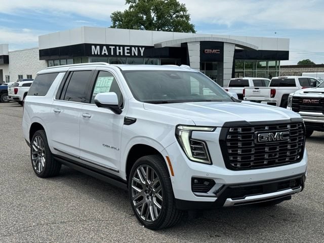 2026 GMC Yukon XL Denali Ultimate - Photo 8