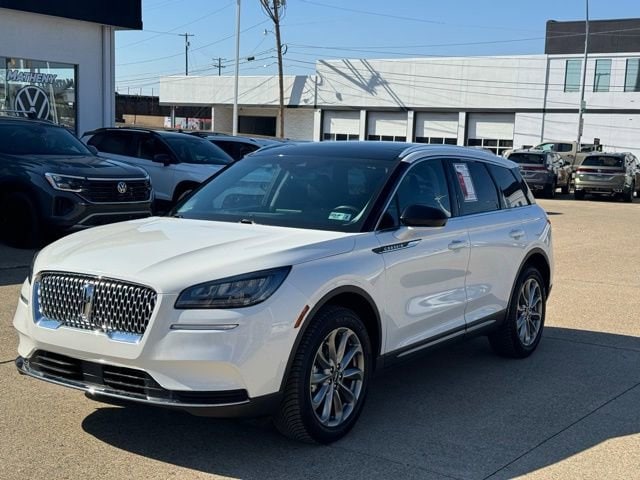 2021 Lincoln Corsair Base