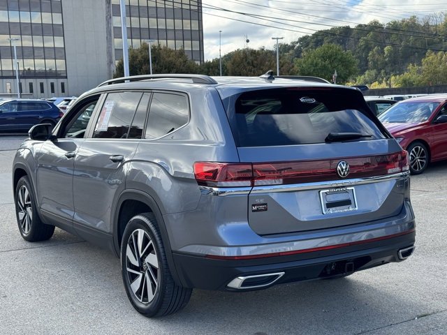 2024 Volkswagen Atlas SE Technology photo 3