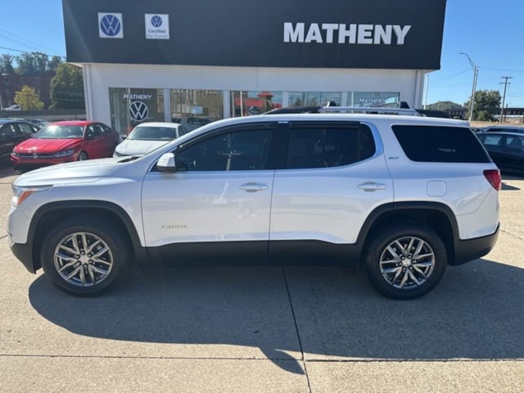 Used 2017 GMC Acadia SLT SUV