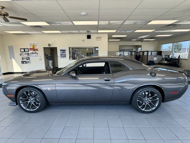 Used 2021 Dodge Challenger R/T with VIN 2C3CDZFJ7MH503195 for sale in Parkersburg, WV