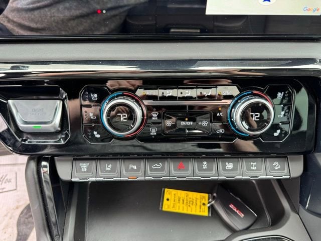 2024 GMC Sierra 2500HD AT4X - Photo 18