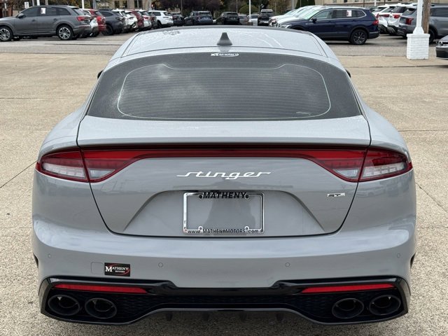 2023 Kia Stinger GT-Line photo 4