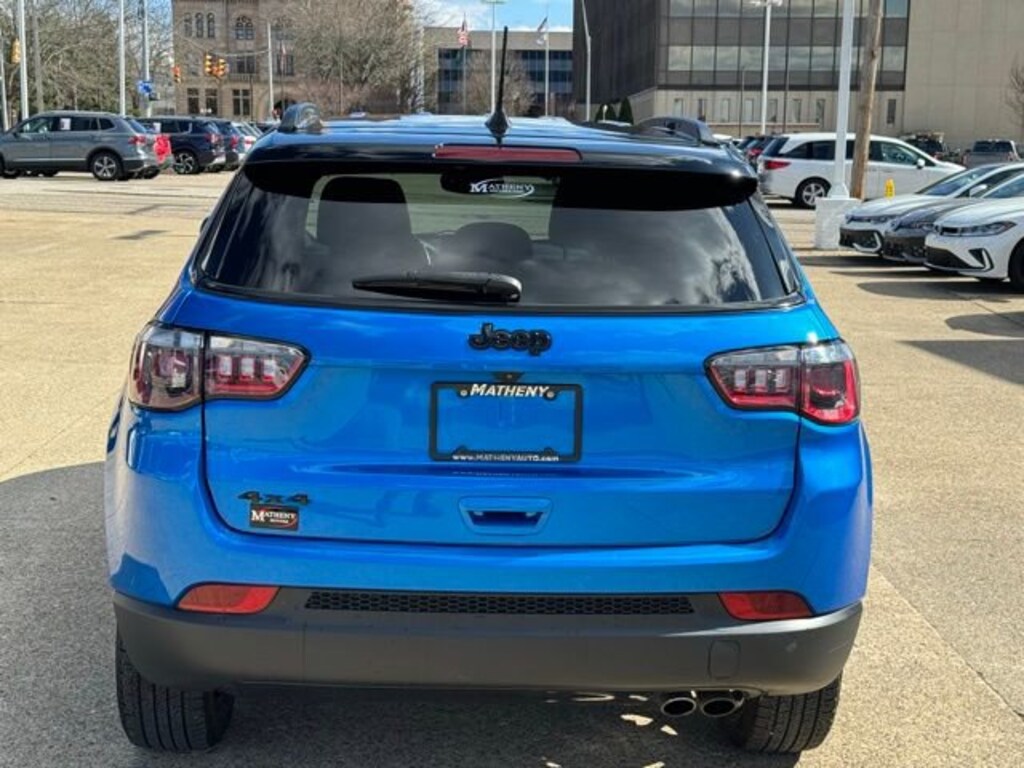 Used 2022 Jeep Compass Altitude