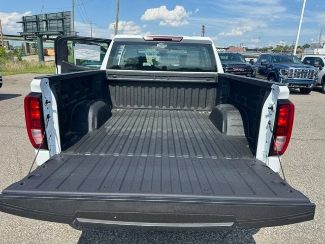 2026 GMC Sierra 1500 Pro - Photo 10
