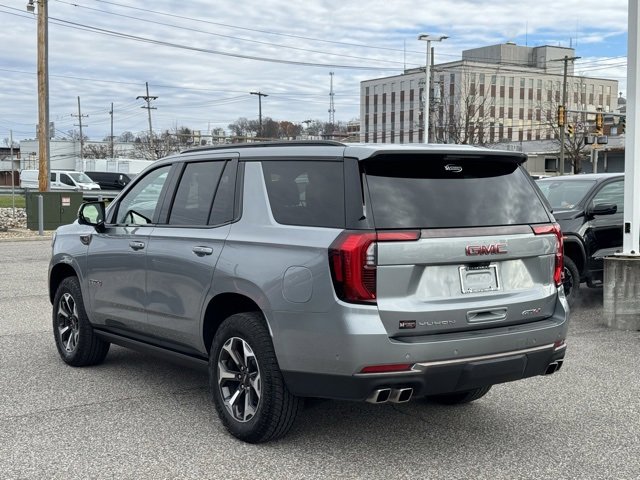 2025 Gmc Yukon AT4 Ultimate photo 3