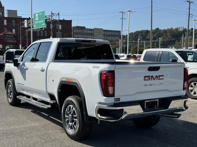 2026 Gmc Sierra 2500 HD SLE photo 3