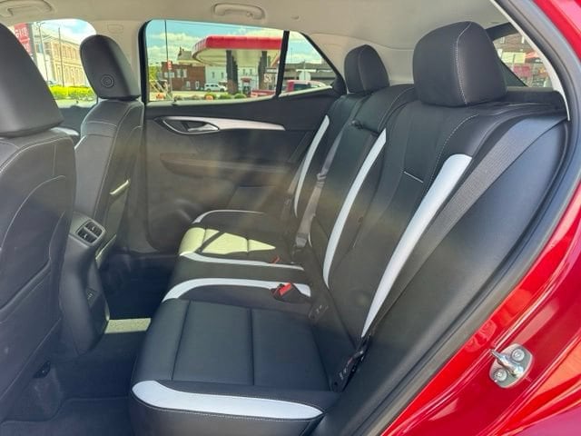 2025 Buick Envision Sport Touring - Photo 9
