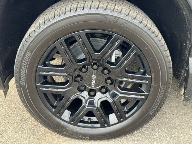 2026 GMC Sierra EV Elevation - Photo 22