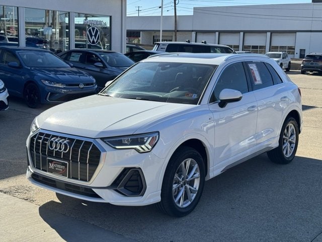 2023 Audi Q3 quattro S line Premium 45 TFSI
