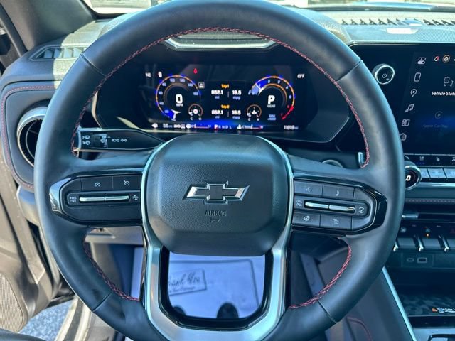 2025 Chevrolet Colorado Z71 - Photo 18