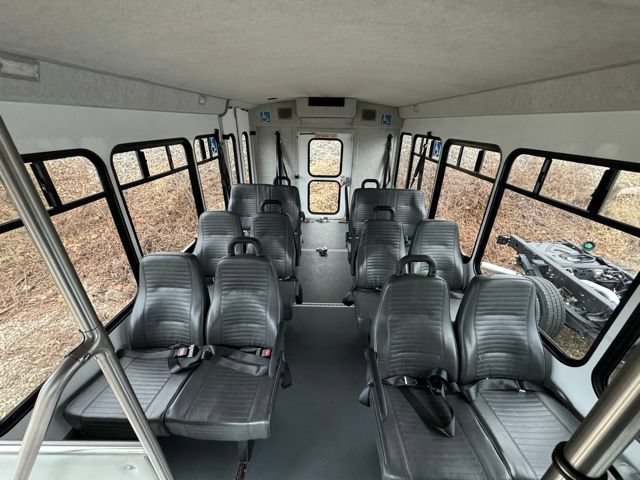 2019 Ford E-Series Cutaway Base - Photo 10