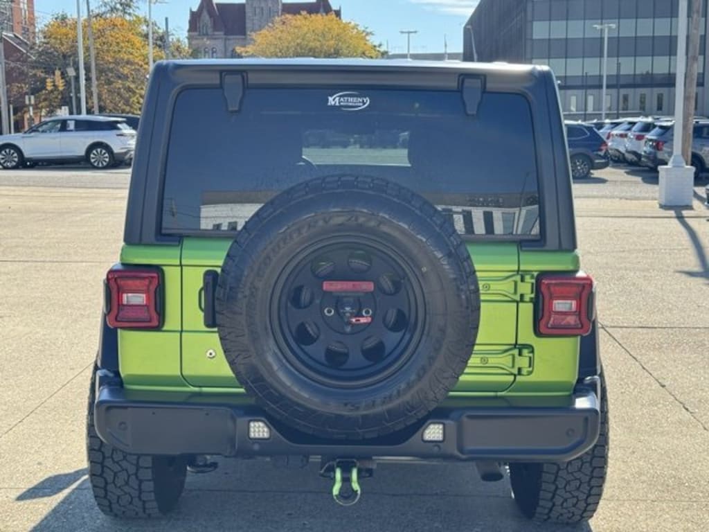 Used 2018 Jeep Wrangler Unlimited Sport S