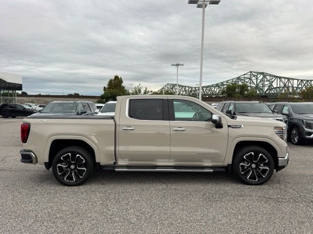 2026 GMC Sierra 1500 SLT - Photo 7