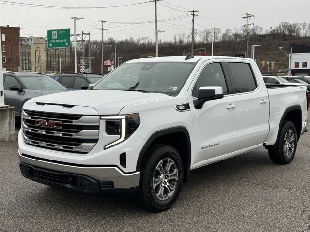 2026 GMC Sierra 1500 SLE's photo