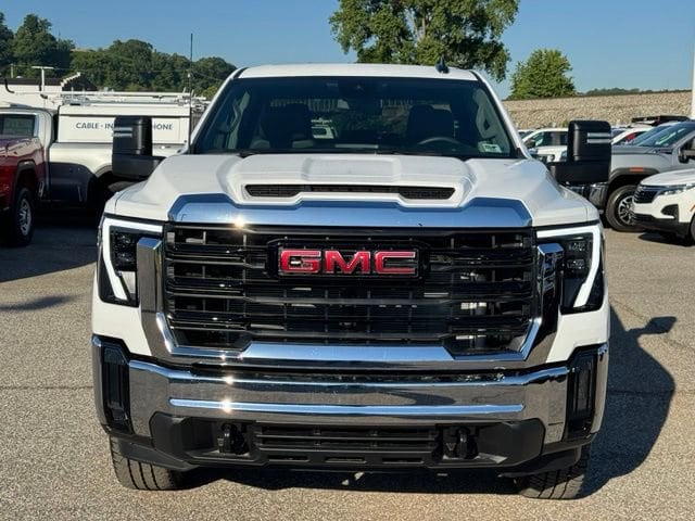 2026 GMC Sierra 2500HD Pro - Photo 8