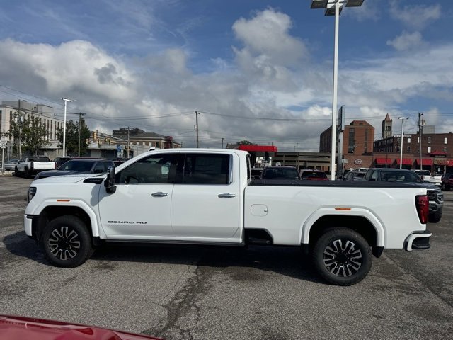 2025 Gmc Sierra 2500 HD Denali Ultimate photo 2