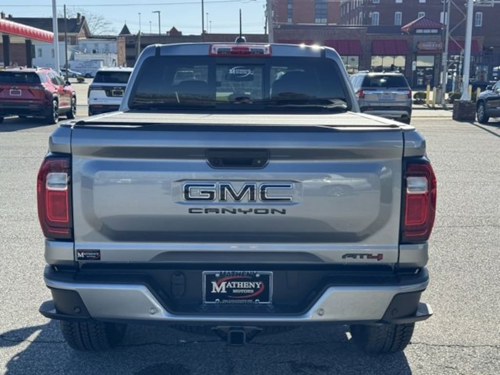 New 2026 GMC Canyon AT4 Truck