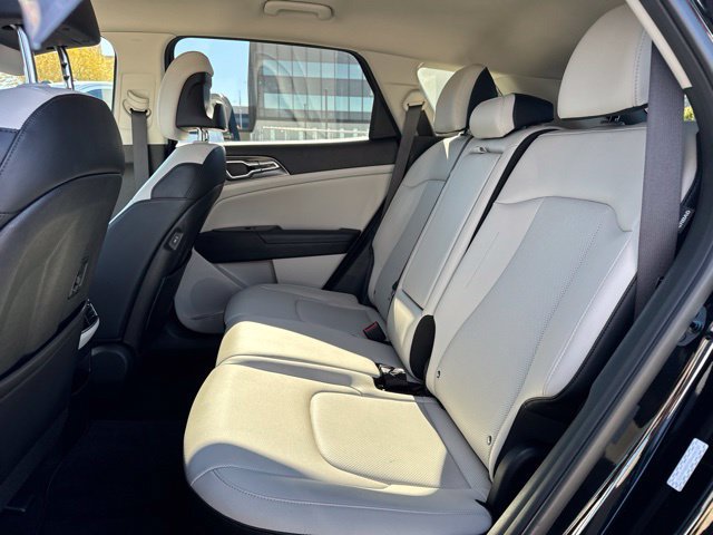 2025 Kia Sportage EX - Photo 9