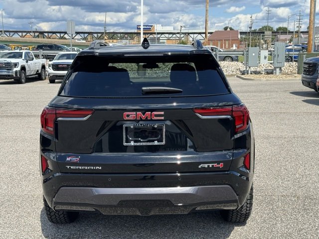 2026 Gmc Terrain AT4 photo 4