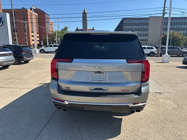 2025 Gmc Yukon Denali photo 3