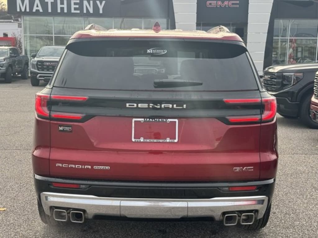 New 2026 GMC Acadia Denali SUV