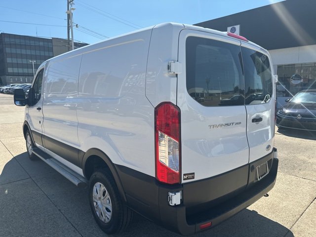 2024 Ford Transit Cargo Van photo 3