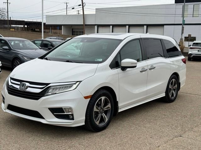 2020 Honda Odyssey Touring's photo