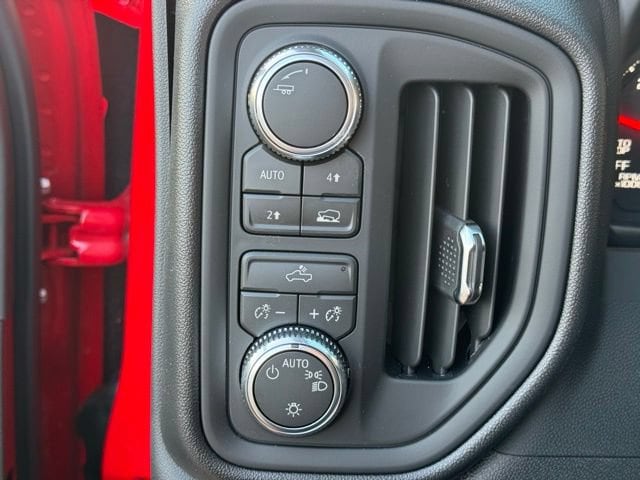 2026 GMC Sierra 1500 Pro - Photo 19
